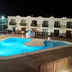 Avatea Vistas Al Parque Natural, Piscinas Y Tennis Апартаменты Коральео